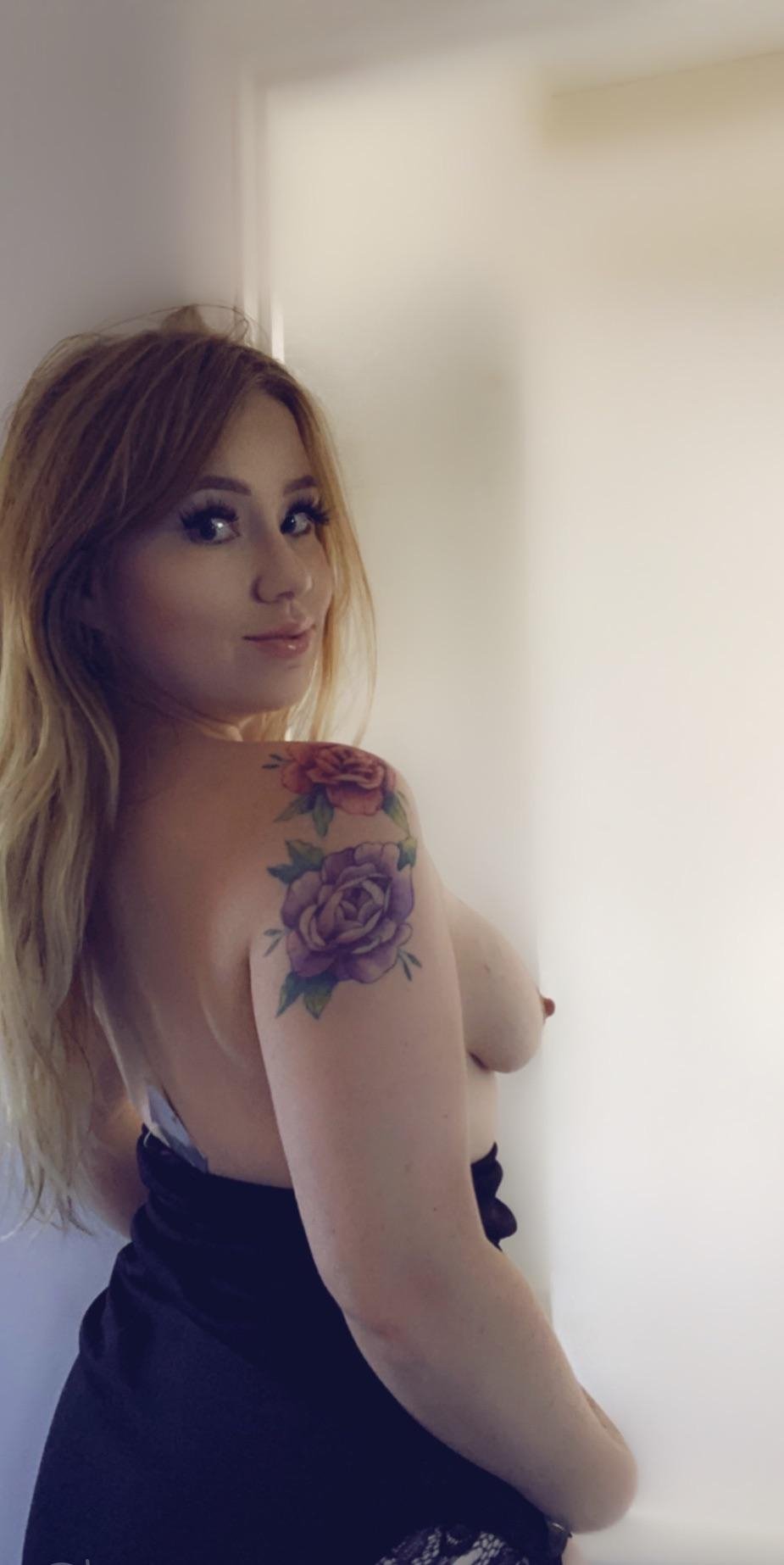 elodie93 from Taranaki,New Zealand